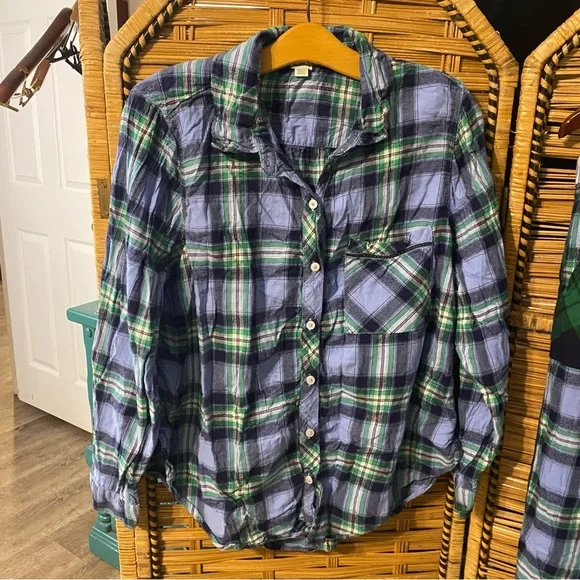 Aerie flannel Blue and Green mixed Plaid Pajama Set Med top large bottoms - Picture 2 of 9